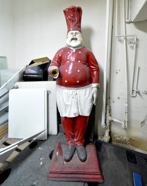 Red Chef figure, a welcoming feature of the cafeteria from the early part of the 20th Century